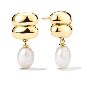 Classic Gold and Pearl Drop Earrings